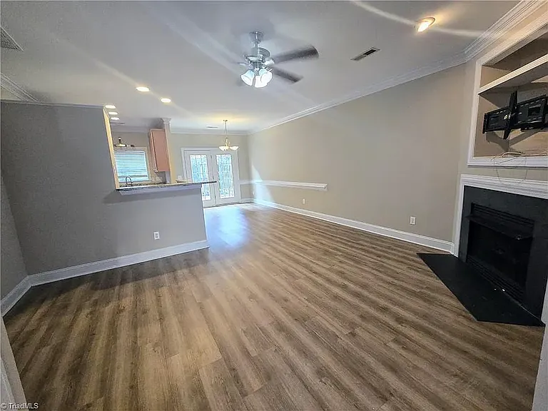 4472 Piedmont Trace Dr — Photo 3