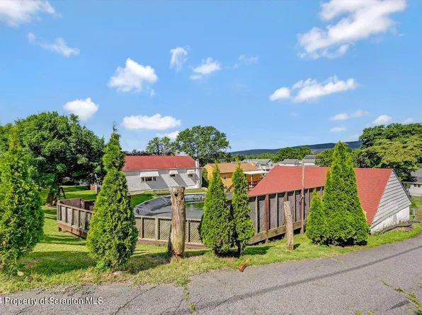 1320 Rundle St, Scranton, PA 18504