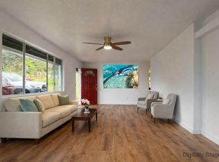82-6136 Road D, Captain Cook, HI 96704