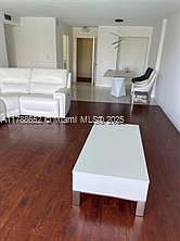 4th image of 10101 E Bay Harbor Dr APT 405