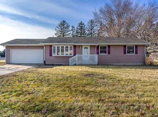 108 Barry Ave, Byron, IL 61010