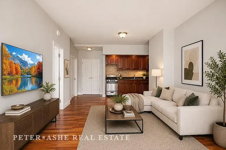 2205 3rd Ave #11B — Photo 1