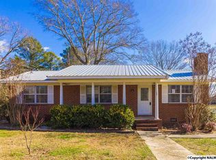 2604 Tanner Dr SW, Hartselle, AL 35640