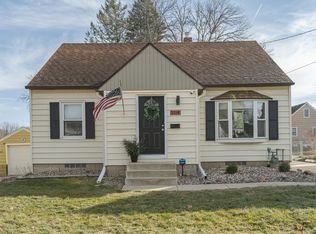 1114 9th Ave NW, Rochester, MN 55901