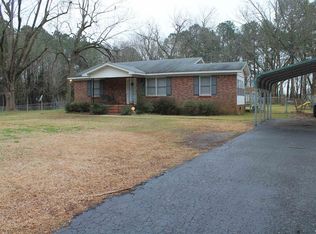 988 Glenn Street Ext, Newberry, SC 29108