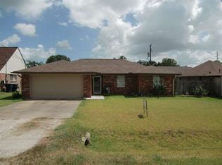 4030 Wilson Ave, Groves, TX 77619