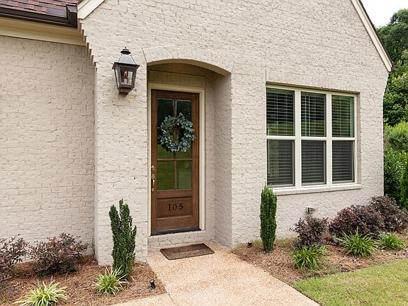 2nd image of 105 Tuscan Hills Dr