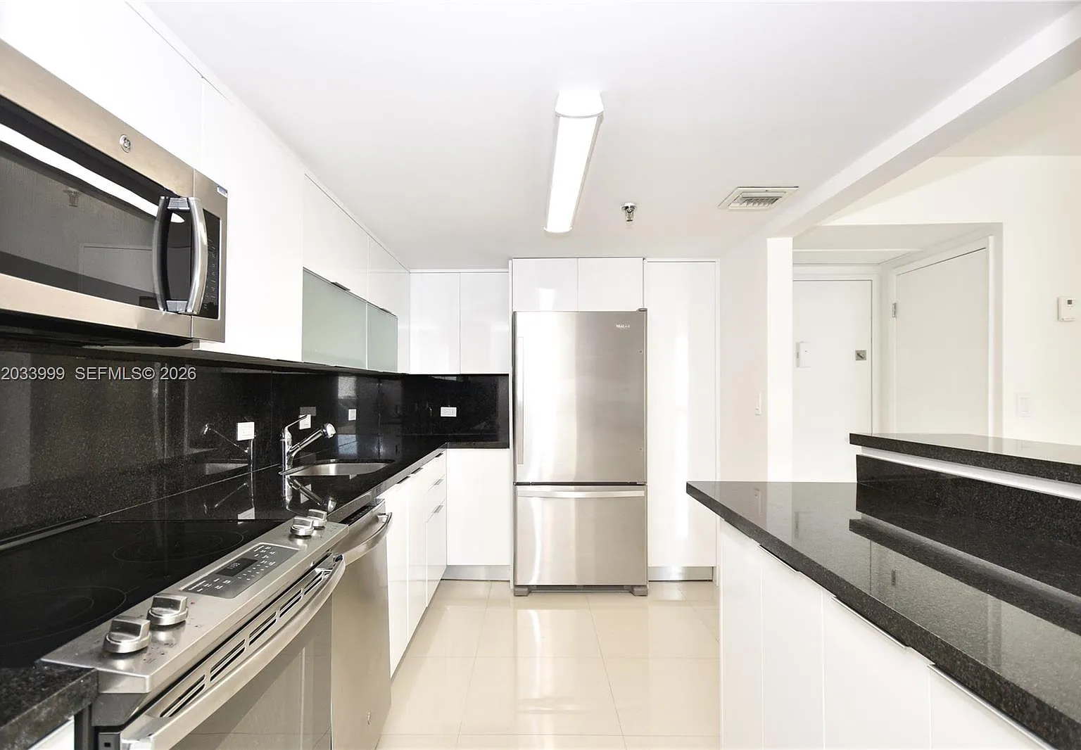 Waterview Condo — Photo 4