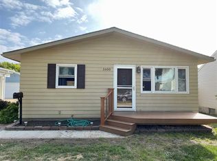 1600 Walnut St, Yankton, SD 57078