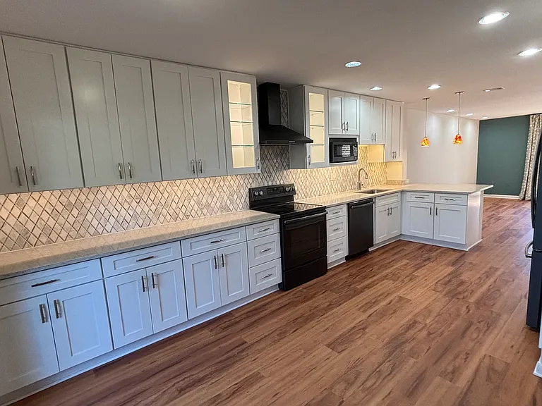 2013 Wethersfield Ct — Photo 3