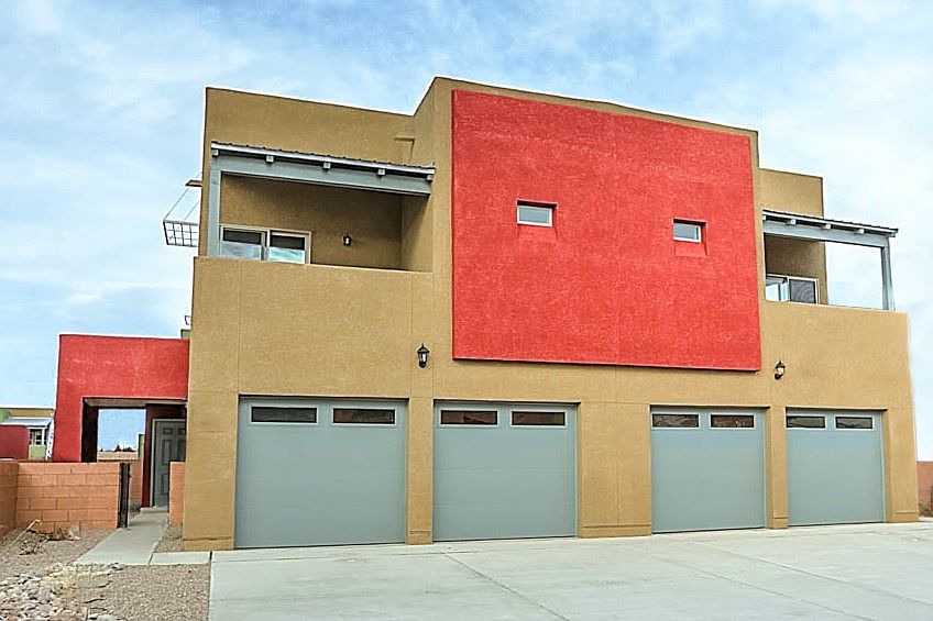 Beautiful 3-bedroom townhome