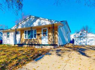 1647 Locke Ave, Waterloo, IA 50702