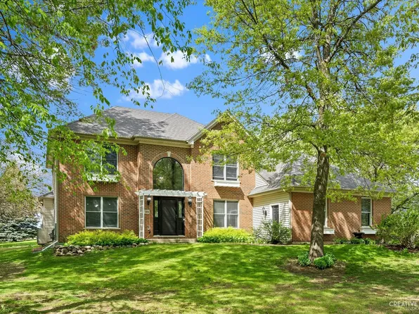 17304 Fieldstone Dr, Marengo, IL 60152