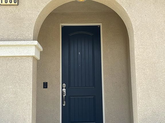 3rd image of 1686 Santa Carolina Rd