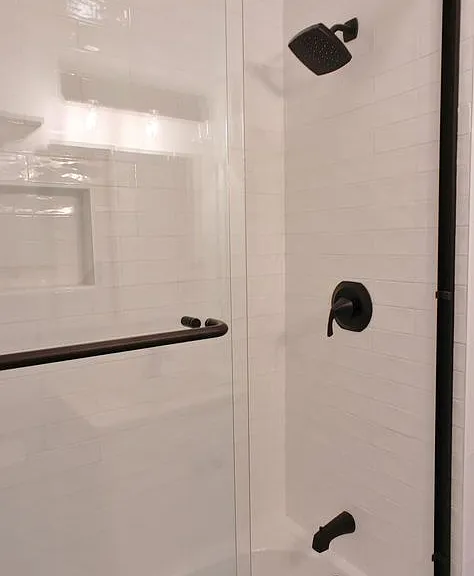 2123 Lyndon Ave — Photo 14