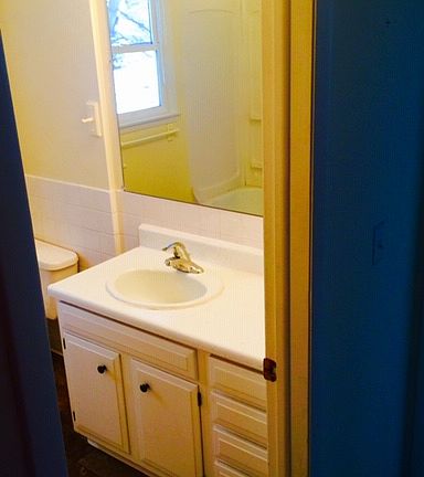 4th image of 219 Brush St #2NORWOOD
