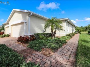 13590 Abercrombie Dr, Englewood, FL 34223