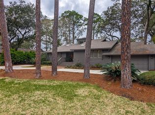 64 Governors Rd, Hilton Head Island, SC 29928