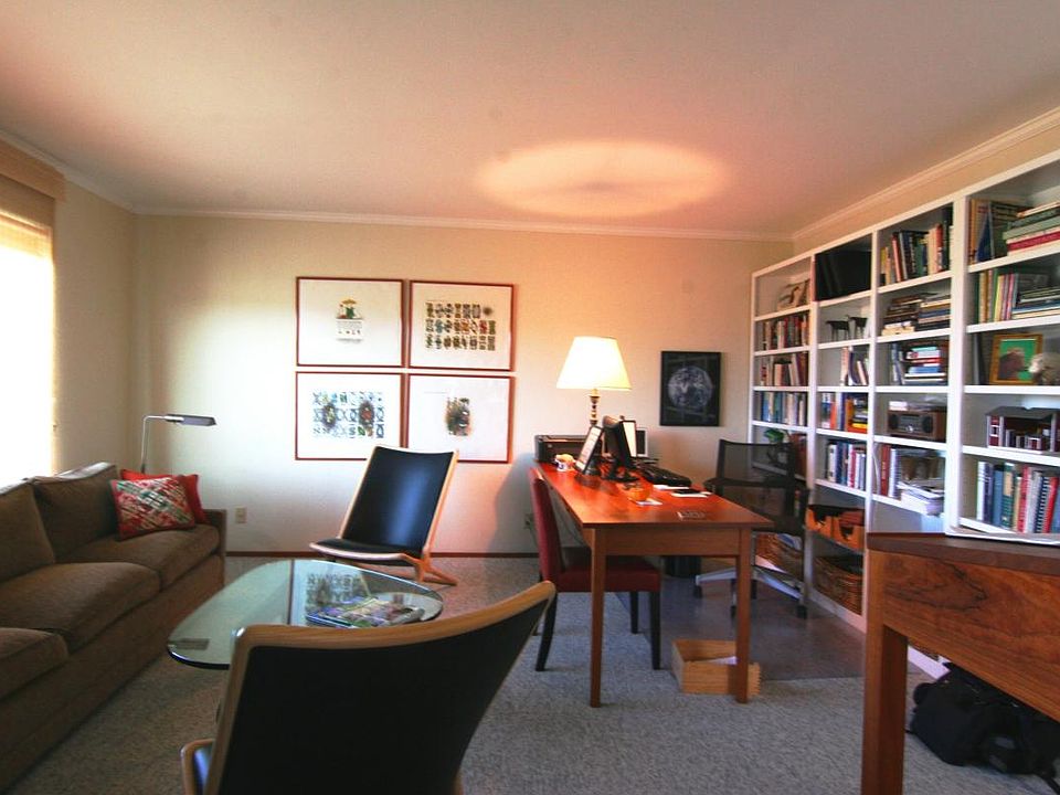 1st image of 327 11th Ave APT 4