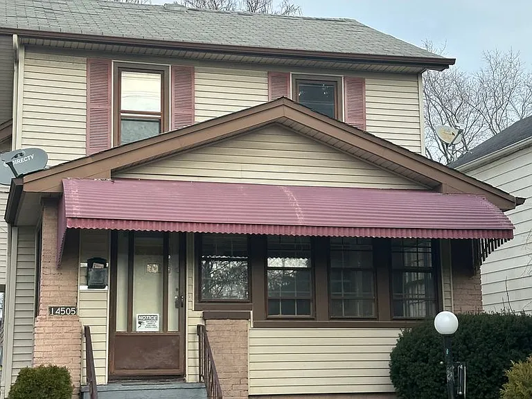 14505 Darwin Ave — Photo 3