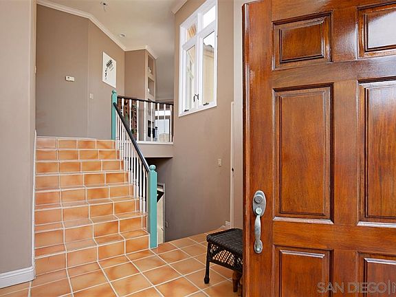 5th image of 805 Cofair Ct