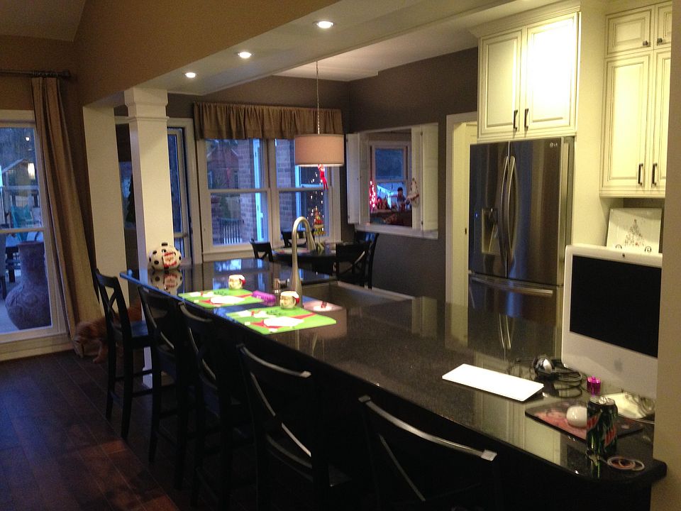2nd image of 2216 Ashcliff Ln