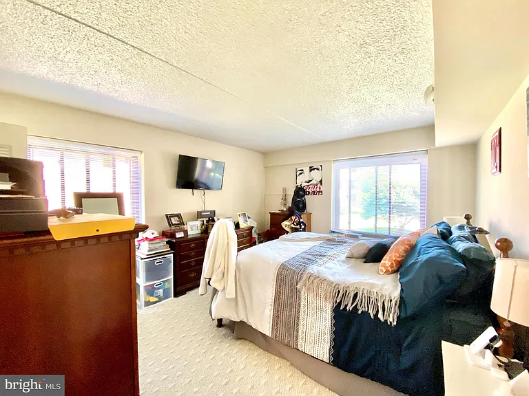 5200 Hilltop Dr — Photo 15