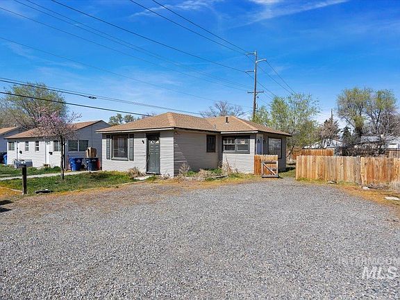 3rd image of 481 Borah Ave
