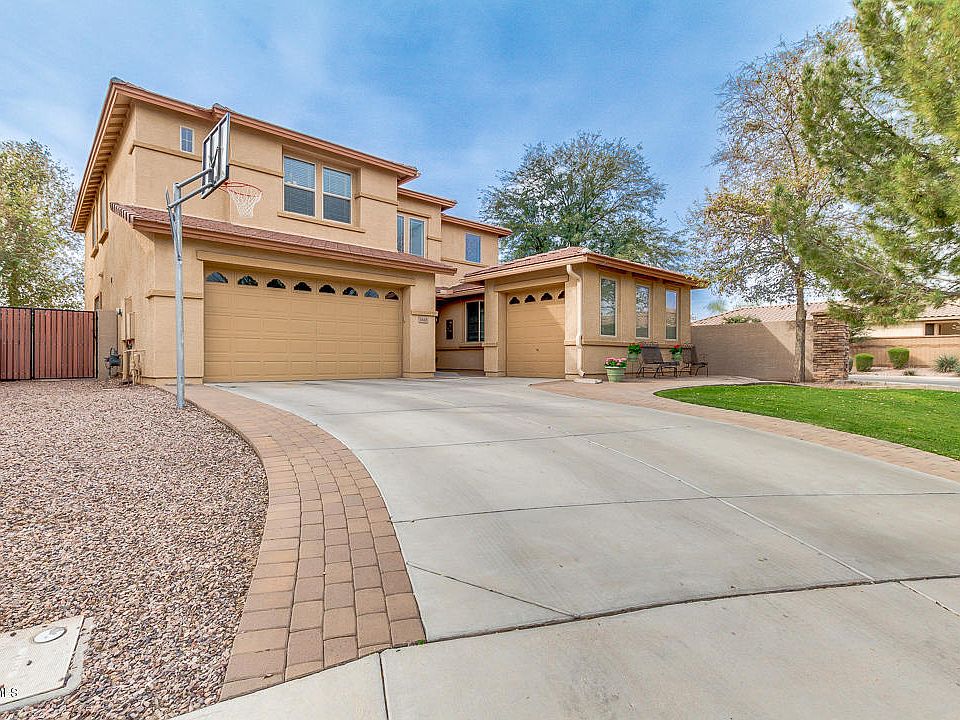1st image of 1645 W Pelican Ct