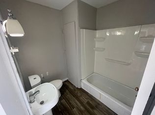 2045 N Maplewood Ave, Tulsa, OK 74115