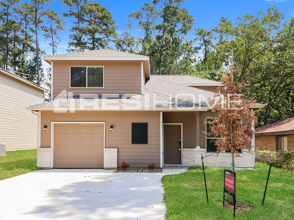 1st image of 111 Seminole Dr