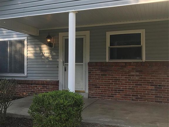 2nd image of 12061 La Padera Ln