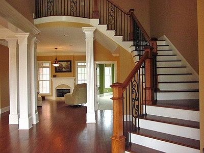 4th image of 7848 Lexsaturno Ln