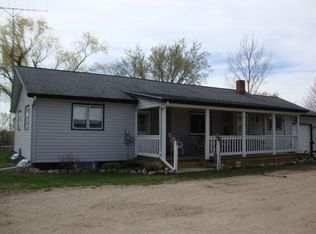 63255 172nd St, Litchfield, MN 55355