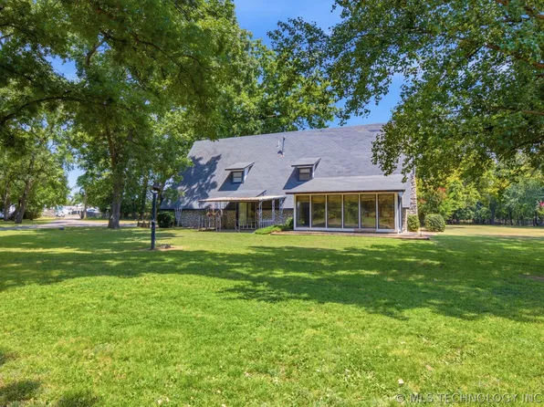 800 S Moore Ave, Claremore, OK 74017