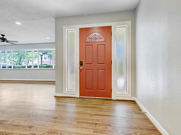 5th image of 4103 Underwood St