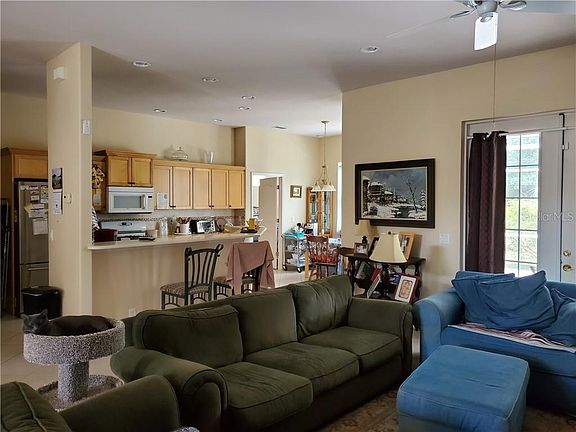 4th image of 5440 Cillette Ave