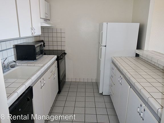 3rd image of 1700 Civic Center Dr APT 602