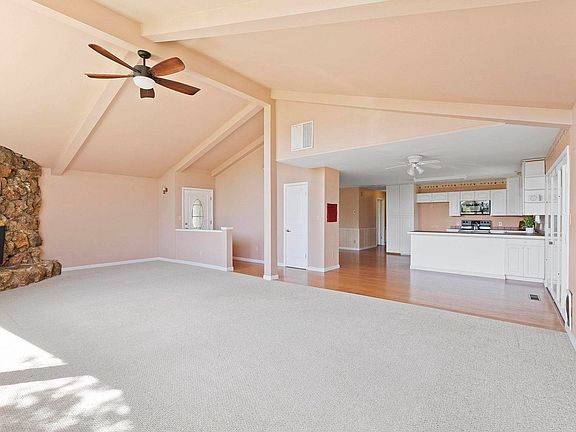 5th image of 20785 Caylor Dr