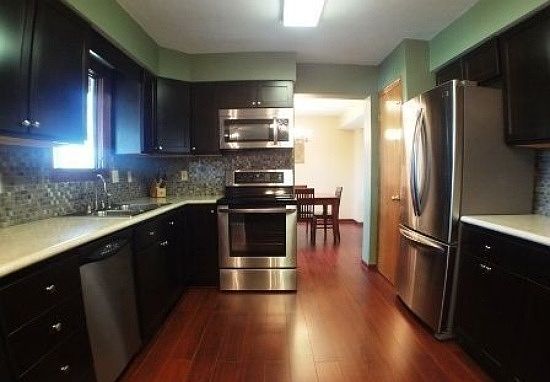 Kitchen - Stainless steel