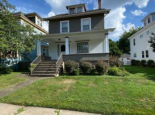 11 Edgewood St, Wheeling, WV 26003