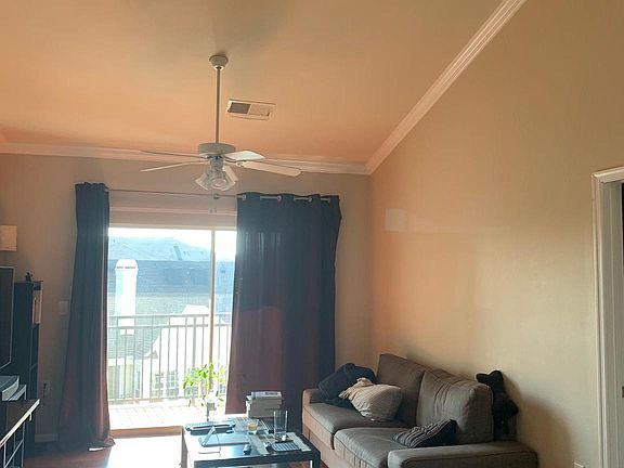 3rd image of 12954 Centre Park Cir APT 404
