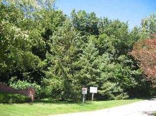 4203 Old Oak Dr NE, Cedar Rapids, IA 52411