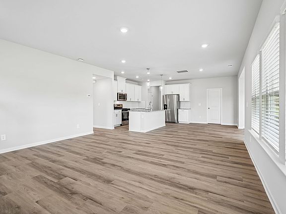The Brentwood floorplan with the Clarity Linen interior package.