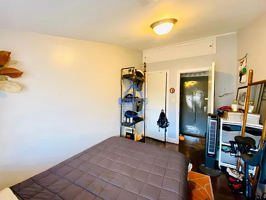 Rented by Blue Egg Realty Corp | media 19