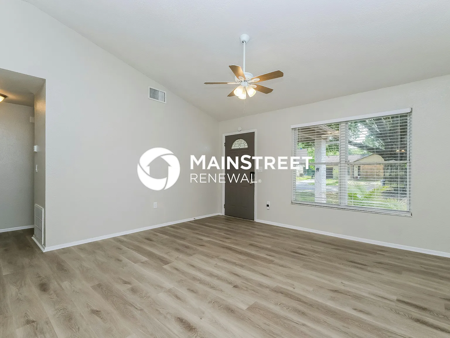 3427 Dellefield St — Photo 2