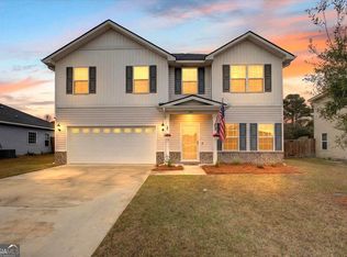 245 Alcott Cir, Hinesville, GA 31313