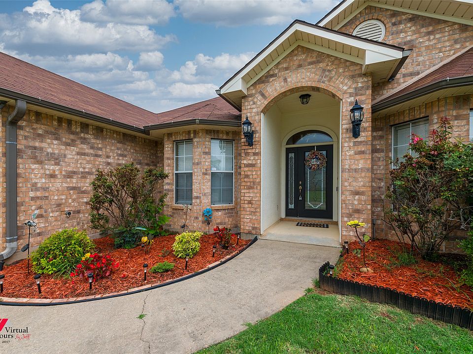 1st image of 128 Presido Ln