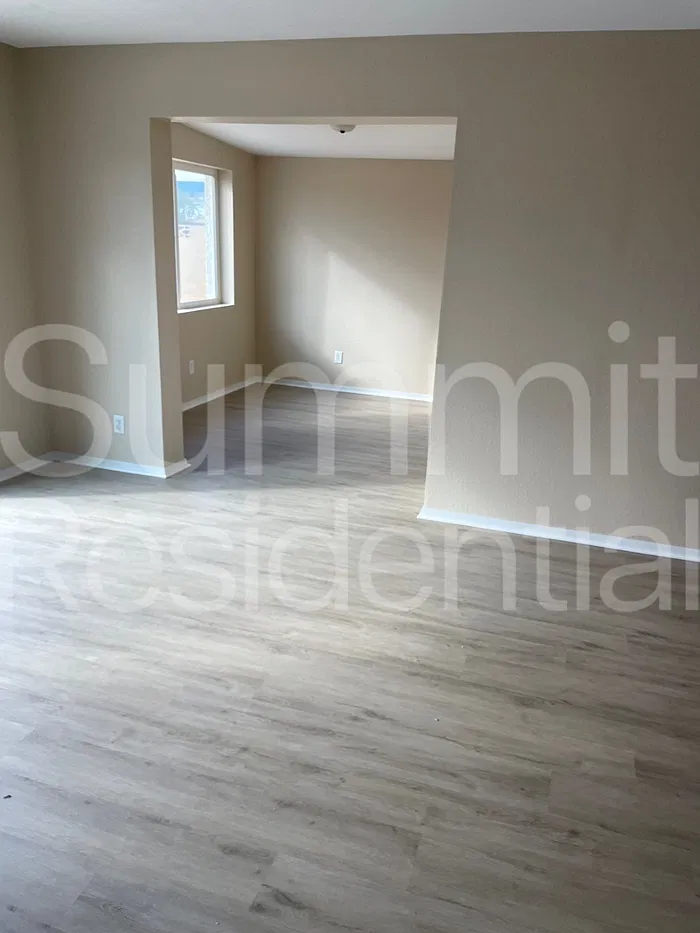 4 bed, 2.0 bath, 1743 sqft, $1,995 — Photo 4
