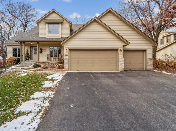 12855 Foliage Ave, Apple Valley, MN 55124